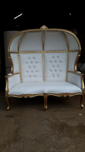 Sillón de Lujo al por Mayor, Diseño Europeo Antiguo, para Sala de Estar de Hotel, con Capitoné, Dorado y Blanco, de Cuero Sintético, Tipo Trono - Product Image 3