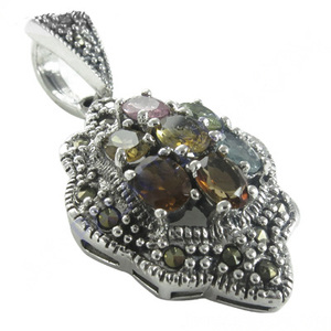 Pendentif en argent avec pierres précieuses Marcasite et Tourmaline, pendentif fantaisie Marcasite - Product Image 1