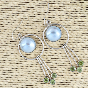 925อัญมณีเพอริโดสีขาวมุกธรรมชาติสีเขียวเงินสเตอร์ลิงต่างหูแบบแฟชั่นสายสะพายหูผลิตขายส่ง Casa de Plata - Product Image 3