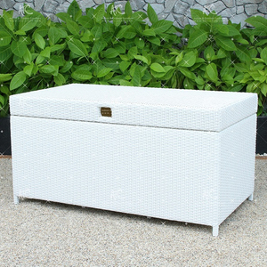 Maletero de mimbre polisintético para uso en exteriores e interiores, diseño de lujo, superventas - Product Image 1