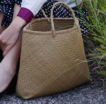 Bolso de paja de Vietnam, elegante, a la venta - Product Image 3