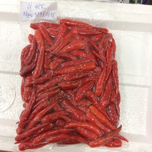 Organic Vietnam 150g Fresh Frozen Red Chilli Stems Vacuum PE Bags 4-6cm Top Grade 24 Bags/Carton Agriculture Product - Product Image 1