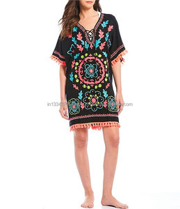 Robe brodée à lacets et col en v pour femmes, tunique de style bohémien, Hippie, plage, tri d'été, nouvelle collection - Product Image 1