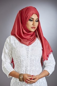 Écharpe rectangulaire multicolore en viscose pour femmes Hijab Super Luxury - Product Image 4