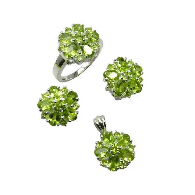 Kostum Cantik Tahun Baru Populer 925 Perak Murni Peridot Anting-Anting Batu Permata Set Cincin Liontin untuk Wanita