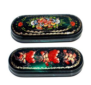 Estuches de anteojos de madera rusos hechos a mano Bolsas de regalo Madera tallada con diseños pintados a mano Recuerdos y accesorios elegantes Artesanía - Product Image 1