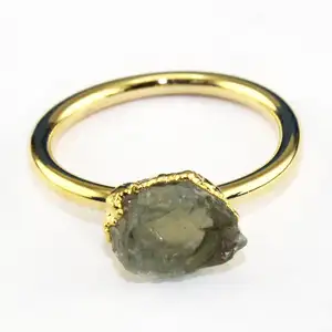 Cincin batu permata aquamarine asli kasar alami cincin lapis emas batu permata minimalis kecil potongan tangan untuk Pria & Wanita