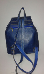 Hermosa Mochila de Cuero Genuino Estilo Marroquí para Hombre y Mujer - Product Image 2