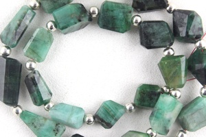 Piedras preciosas de Esmeralda verde natural de 1 hebra de alta calidad de grado AAA, pepitas facetadas, cuentas de joyería hechas a mano para piedra natal de mayo - Product Image 5