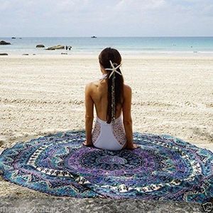 Toalla de playa con estampado floral de mandala indio bohemio de 70 pulgadas para picnics, bodas de Navidad, decoración para sala de estar - Product Image 3