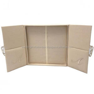 Hunthouse — boîte à faire-part en lin, fermoir vintage en strass, Style monogramme, boîte d'invitation - Product Image 4