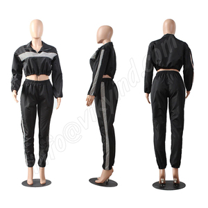 Chándal reflectante para mujer Otoño Invierno Conjunto de piezas Trajes Traje informal Trajes de chándal - Product Image 1