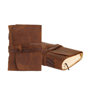 วารสารหนังแท้วินเทจแบบโบราณทำด้วยมือกระดาษเปล่าสีขาวผูกติดอยู่กับสายปิดสมุดบันทึกการเดินทางสมุดจดบันทึก - Product Image 2