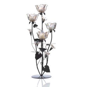 โลหะสีดำกุหลาบพืชแต่งงานสี่แขน Candelabra - Product Image 1