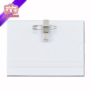 Porta Tarjetas de Identificación de PVC con Clip de Cocodrilo - Product Image 3