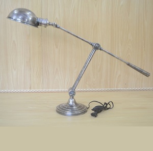 โคมไฟและไฟปรับได้ทองเหลืองโบราณ - Product Image 1