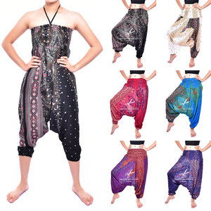 ชุดจั๊มสูทและกางเกงข้อต่ำลายนกยูงสไตล์โบฮีเมียน - Product Image 1