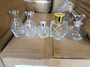 Bouteille de parfum en verre rond, bouteille d'aromathérapie blanche cosmétique, nouvel arrivage - Product Image 2