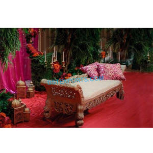 โซฟาไม้แกะสลักสำหรับเวทีมุสลิมเมฮันดี้ทำด้วยมือสำหรับงานแต่งงานทำด้วยไม้สองที่นั่งโซฟาแกะสลักสำหรับงานแต่งงานทำจากไม้สหรัฐอเมริกา - Product Image 1