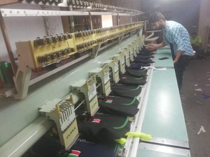 Veste en cuir véritable noire zippée à la mode pour hommes de qualité supérieure blouson bombardier décontracté veste de qualité pour hommes - Product Image 5