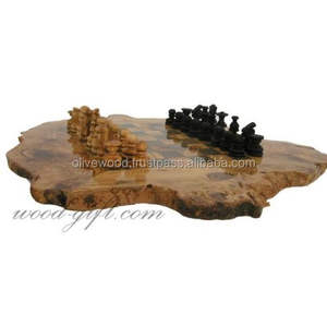 Tablero de Ajedrez de madera de olivo y juego Juegos de Ajedrez de madera tradicionales - Product Image 1