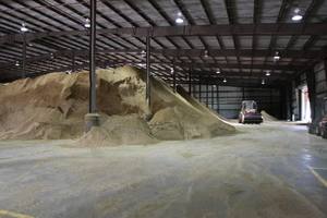 Super Venta caliente 2022 50-65% proteína harina de pescado productos de mariscos para ganado cerdo perro alimentación directamente originada de Vietnam - Product Image 4