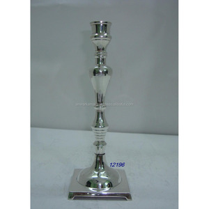 Bougeoir en argent en laiton antique avec décoratif polonais brillant pour les fêtes de mariage à la maison Festival et événements - Product Image 1