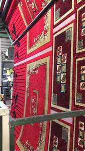 Alfombras Modernas con Patrones Rojos - Product Image 5