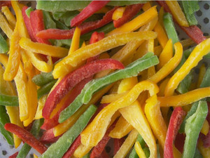 พริกหยวกแช่แข็ง  พริกเขียวแบบเส้น - พริกแดงแบบเส้น - Product Image 3