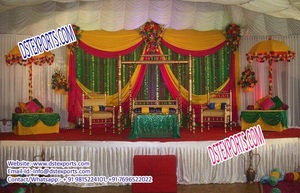 Décoration de scène de mariage simple Mehandi, décoration royale de scène de Mehandi, décoration de scène de Sangeet - Product Image 3