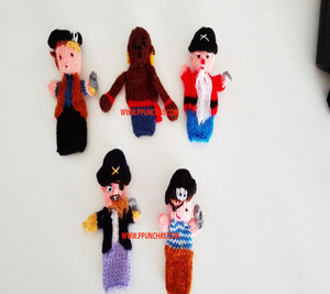 ตุ๊กตาโจรสลัดสุดน่ารักทำด้วยมือจาก peru ดีไซน์ที่แตกต่างกันทำจากวัสดุผ้าพลั PL ของเล่นสัตว์ยัดไส้นิ้ว - Product Image 1