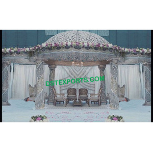 Trending Wedding Mandap con tema blanco Indian Wedding Mandap Set Decoración Hindú Tradicional Indian Mandap Decor Malasia - Product Image 1