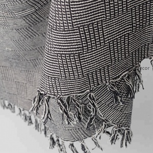 Couverture en coton tissé écologique bon marché en gros, logo personnalisé disponible, utilisation toute saison, 50x60 pouces, décoration intérieure indienne - Product Image 6