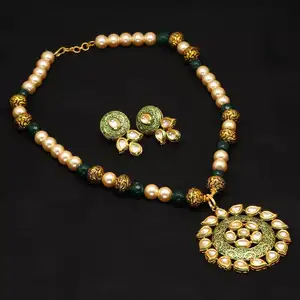 Color Verde tradicional Kundan Meena real collar con pendientes