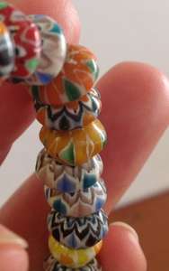 ชิปแก้วหลายสีพร้อมรูเจาะสำหรับผู้ผลิตเครื่องประดับและร้านลูกปัดยังเหมาะสำหรับกระเบื้อง - Product Image 5