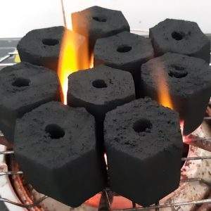 ถ่านกะลามะพร้าวคุณภาพสูง / ถ่านกะลามะพร้าว / ถ่านกะลามะพร้าวอัดแท่ง - Product Image 2