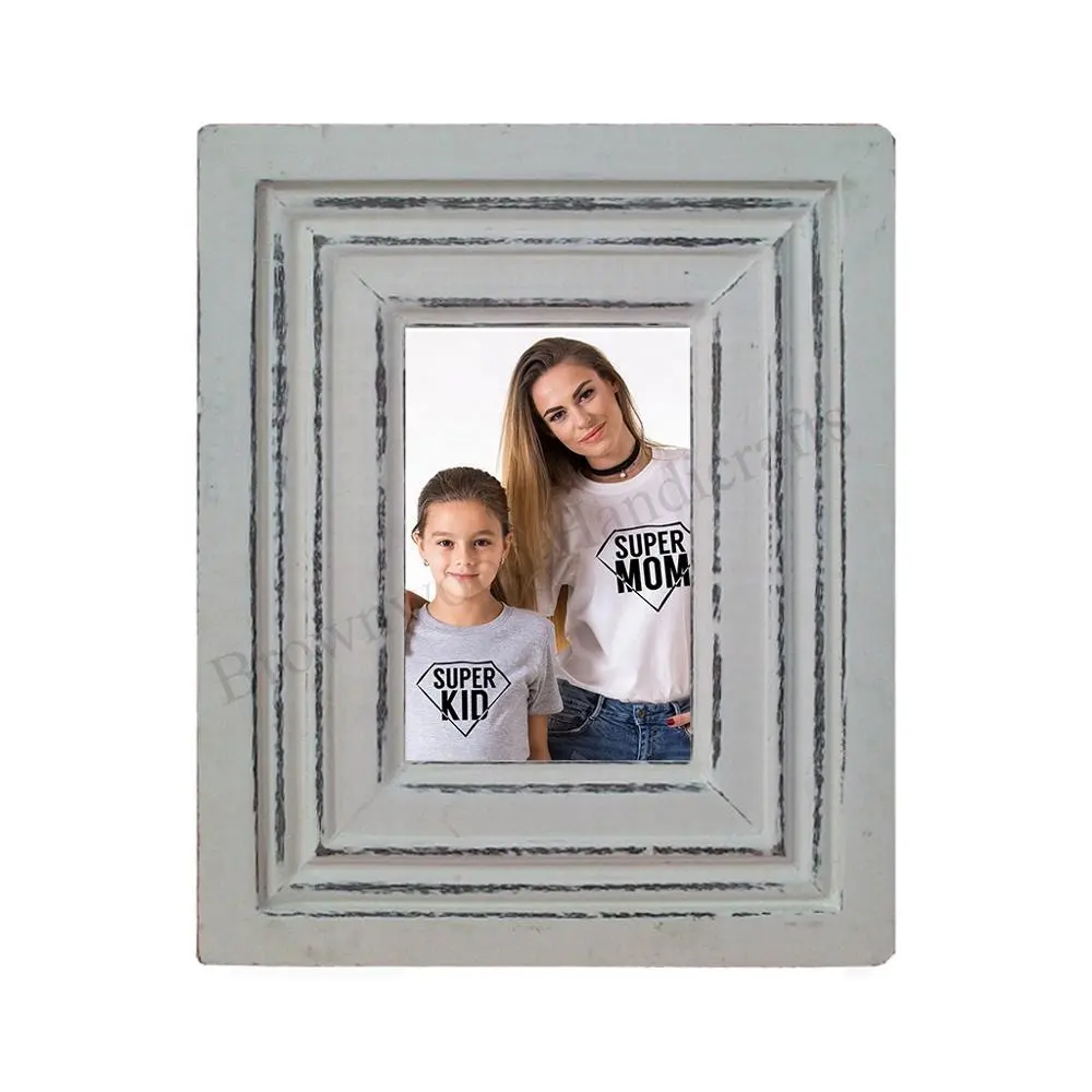 Attractive Simple Design Handmade 6X4 Inch Solid Mango Wood Photo Frame White Antique Color For Photo Display & Gifts Use