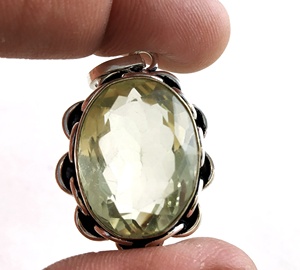 Colgante de cuarzo con forma ovalada de limón Natural, joyería hecha a mano de plata de ley 92,5 con facetas - Product Image 2