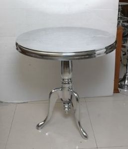 Table basse en aluminium de forme hexa Meubles de salon en métal élégants pour un usage domestique - Product Image 3