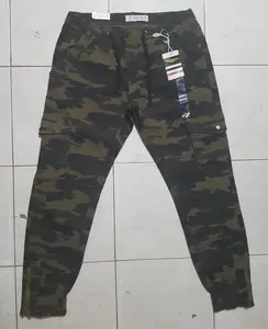 2018 Nieuwe Ontwerp Bangladesh Kleding 100% Export Kwaliteit Zending Annuleren/Overschot Factory Made Originele Mannen Camo Joggers