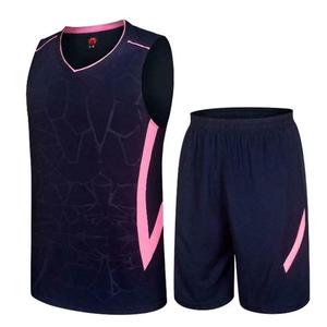 Camiseta de baloncesto de secado rápido de alta calidad única personalizada, impresión por sublimación, uniforme personalizado OEM para hombres de talla grande incluida - Product Image 2