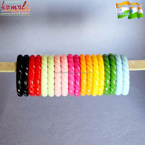Bracelet en bakélite, motifs floraux, coloré, sculpté, vintage, bijoux, 1 pièce - Product Image 5
