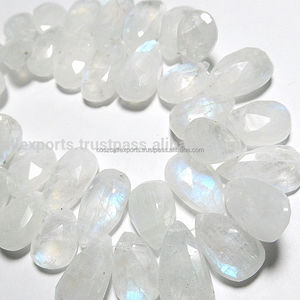 Cristal arc-en-ciel pierre de lune à facettes poire Briolette pierre perles lâche Nature pierre précieuse brin - Product Image 1