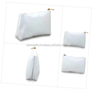 Neceser de cuero con cierre de cremallera, color blanco, tamaño pequeño - Product Image 1