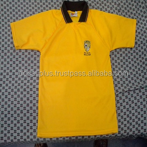 Maillots de football OEM personnalisés en polyester avec écussons brodés pour hommes - Product Image 1