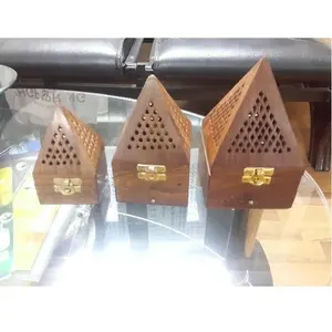 पिरामिड डिजाइन लकड़ी धूप धारक/बर्नर (Bakhoor) शीर्ष Trending स्टैंड धूप धातु घर की सजावट सबसे अच्छा बेच