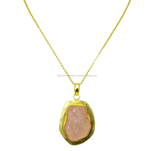Pendentif de pierre précieuse de Quartz Rose en or, nouvelle collection de bijoux - Product Image 2