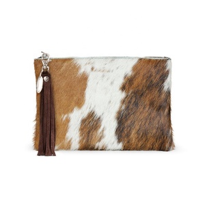 Sacs à main en cuir de vache léger à imprimé animal |   Tons bruns doux, corail, pour femmes, HDE-0019, pratique et facile à transporter - Product Image 1