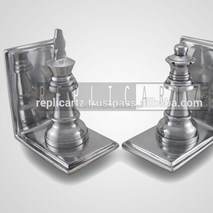 Sujetalibros Decorativos de Metal con Forma de Rey de Ajedrez, Soporte Único para Libros, Organizador Resistente para Estanterías, Decoración para Oficina, Hogar, Biblioteca y Escritorio - Product Image 1