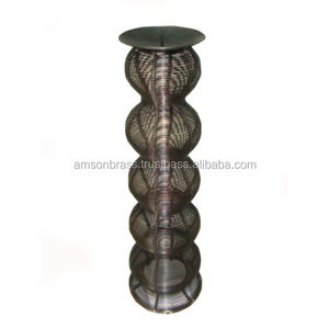 Meilleure vente en Europe, bougeoir créatif de haute qualité en fil de fer métallique, bougeoir à la main en forme de pilier décoratif pour la maison - Product Image 6